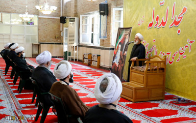 Photos Ceremony of beginning of academic year of Majd Al Dawla seminary with presence of Ayatollah Ram ( (20).jpg